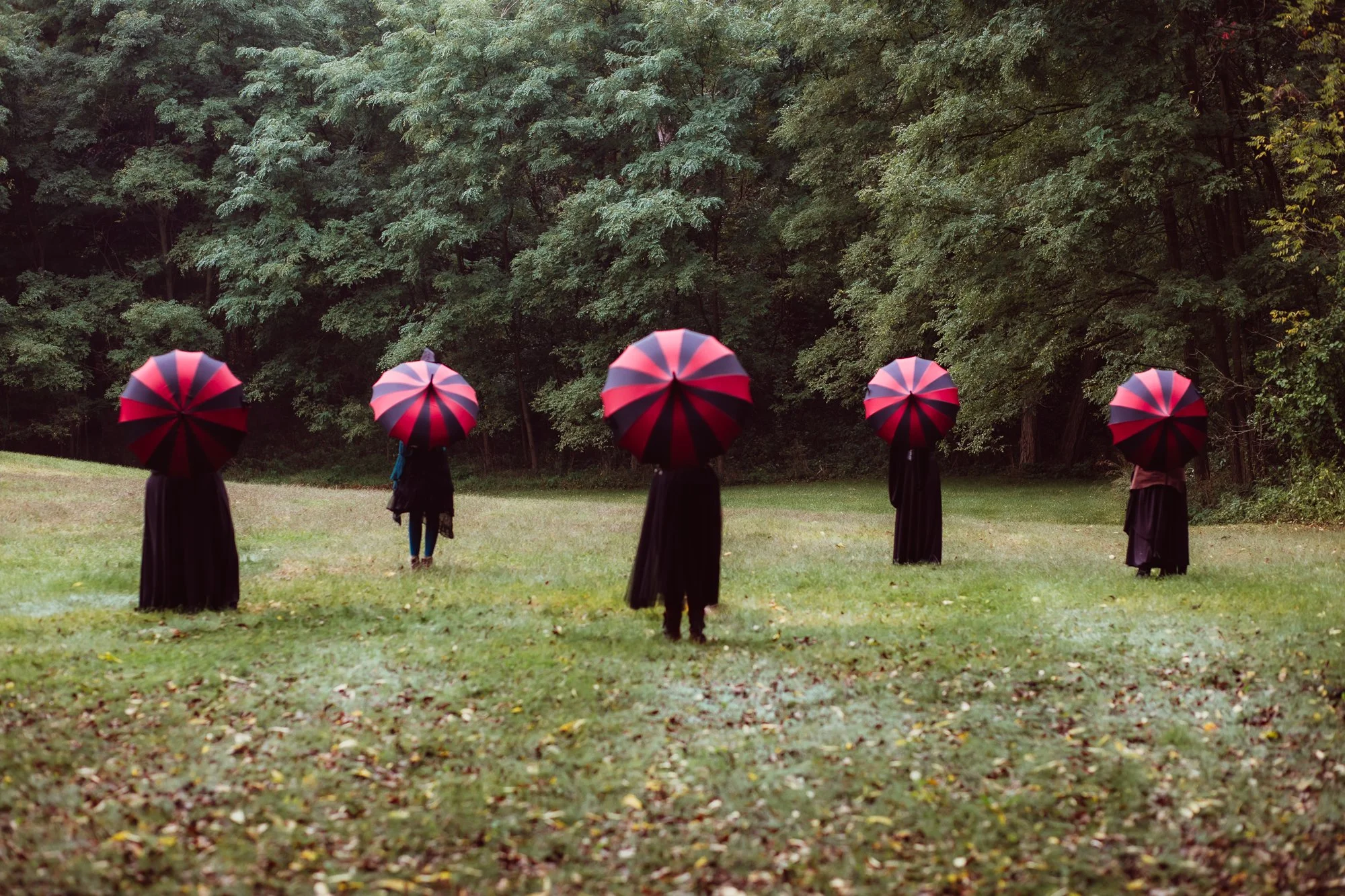 Witchy Maternity Session in Nature with Friends - Unique Maternity
